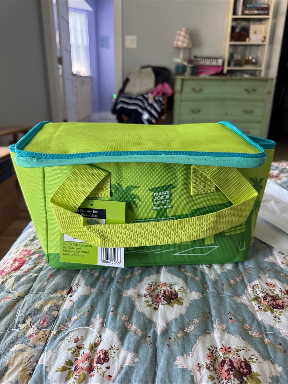 NWT Trader Joe's Green Insulated Lunch Bag